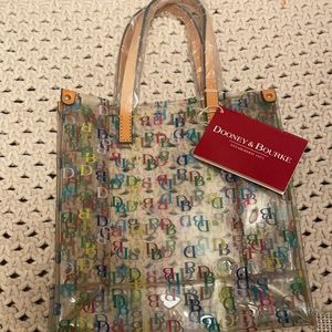 Dooney & Bourke lunch bag